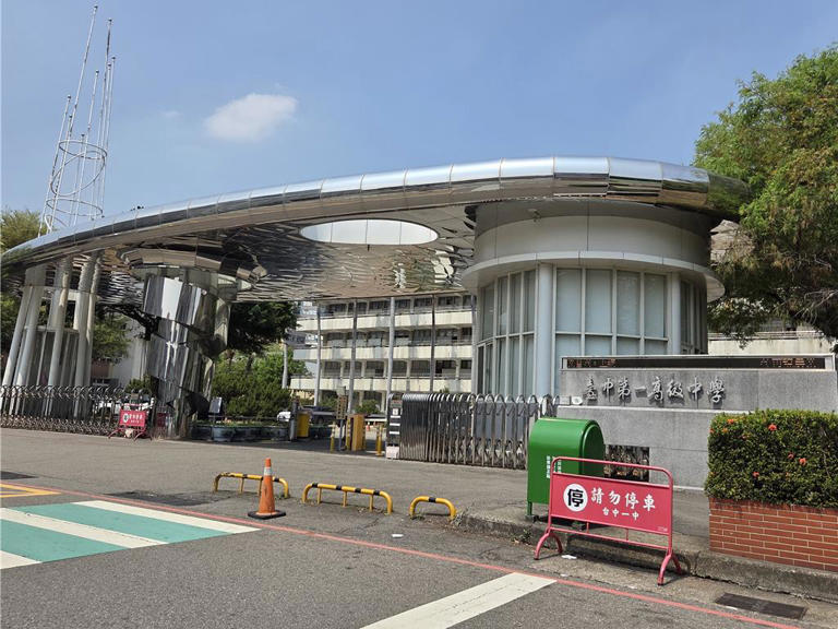 台中一中校務會議通過自115學年起停招語資班。（陳淑娥攝）