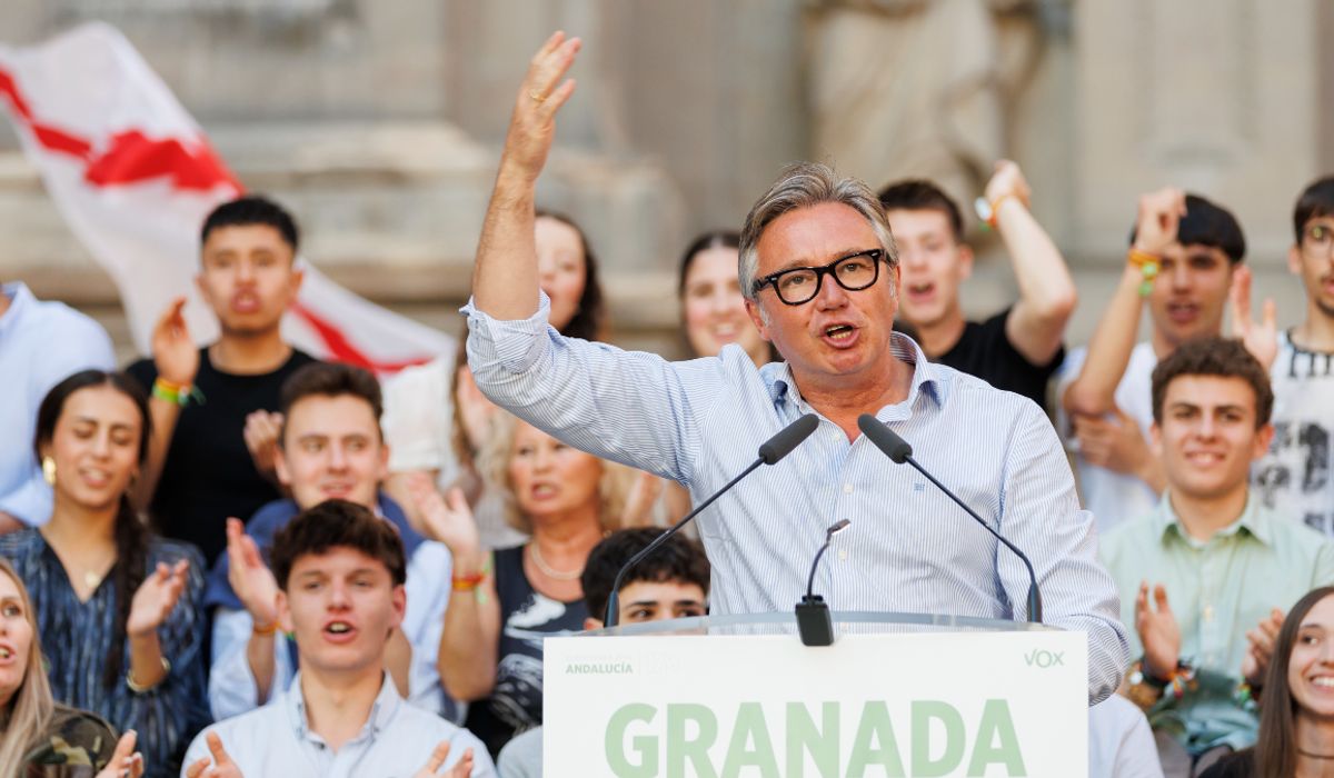 Vox perfila los detalles del pacto para Andalucía por si Juanma Moreno ...