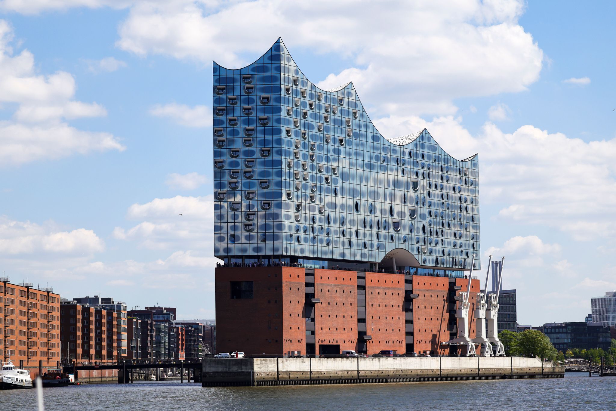 «Elphi» auf Platz 8 in Ranking der umstrittensten Gebäude