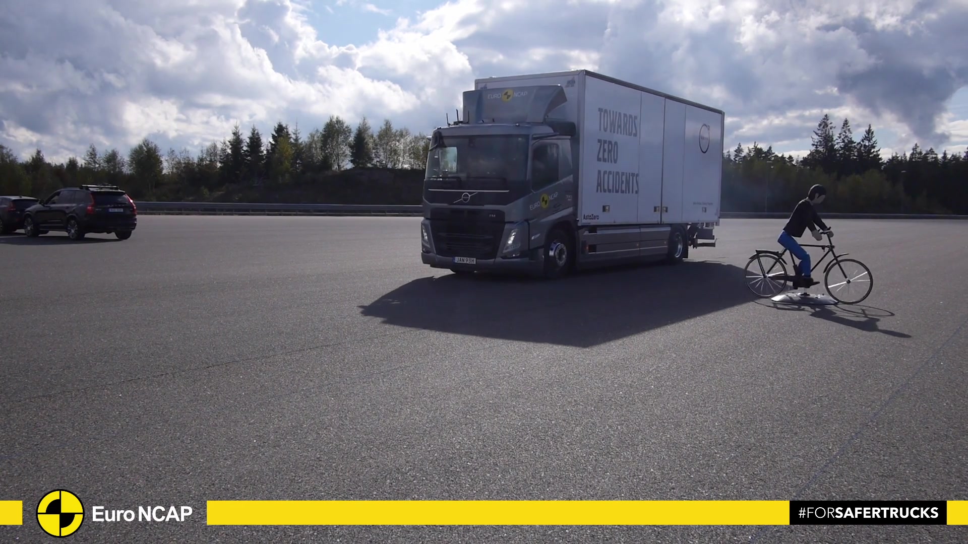 Volvo FM - Commercial truck safety tests - 2026
