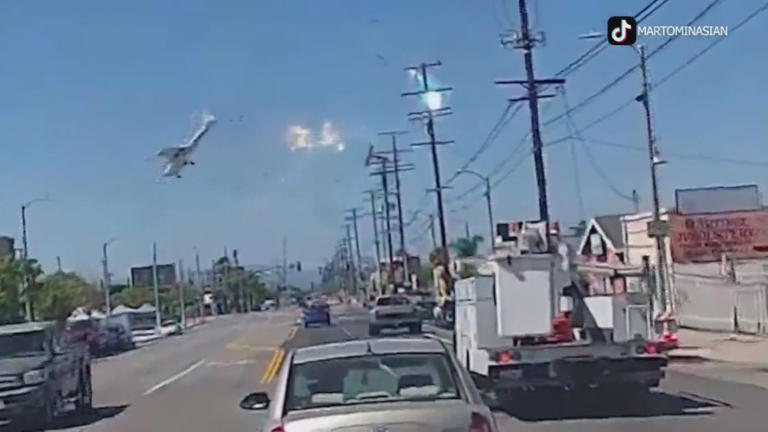 New video shows the moment a small plane crashed in Pacoima Monday, April 20, 2026. (martominasian/TikTok)
