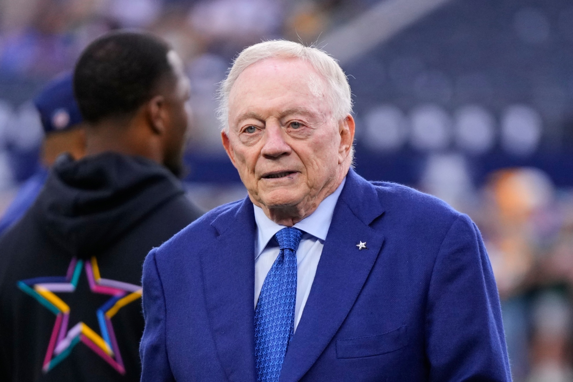Jerry Jones' cunning in draft comes as surprise again with latest ...