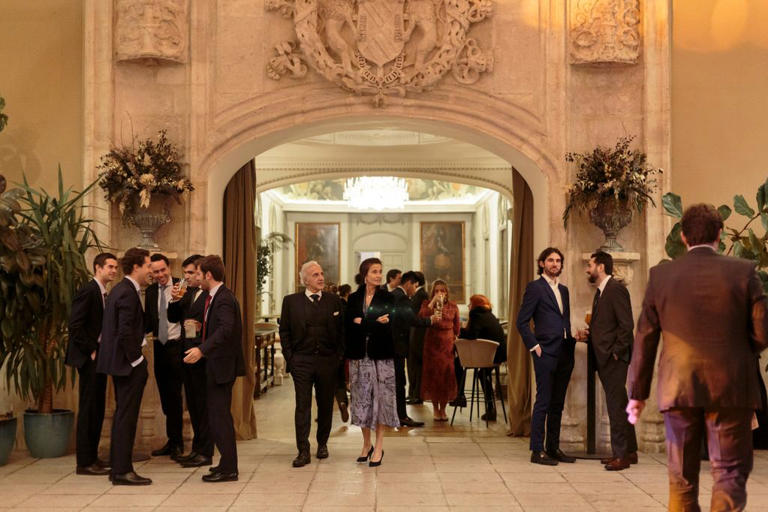 Un enlace de ensueño en Madrid: la boda de Pilar Otero de Navascués Viada y  Carlos del Teso Cañellas en Los Jerónimos