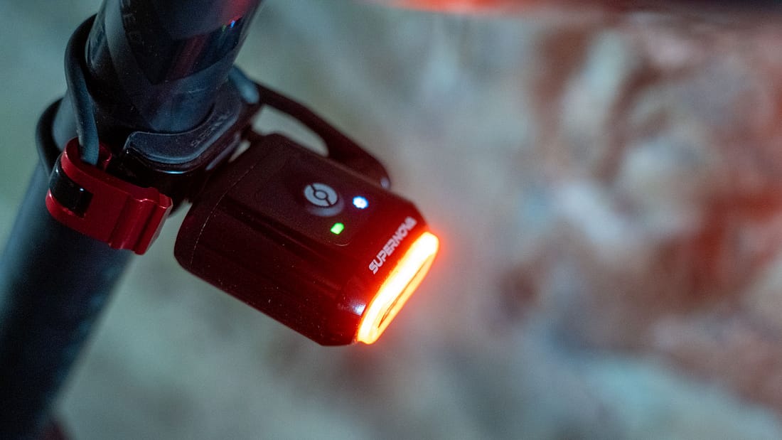 Das ist die neue Supernova Redstream Pro: Highend-Rücklicht aus ...