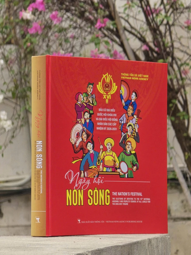 Ra mắt cuốn sách 800 tư liệu ảnh về Ngày hội non sông của Việt Nam năm 2026