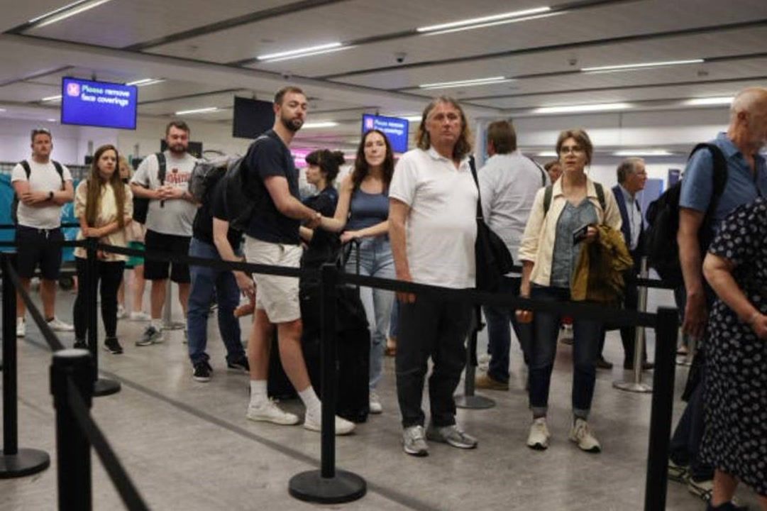 Foreign Office updates Kuwait border travel advice