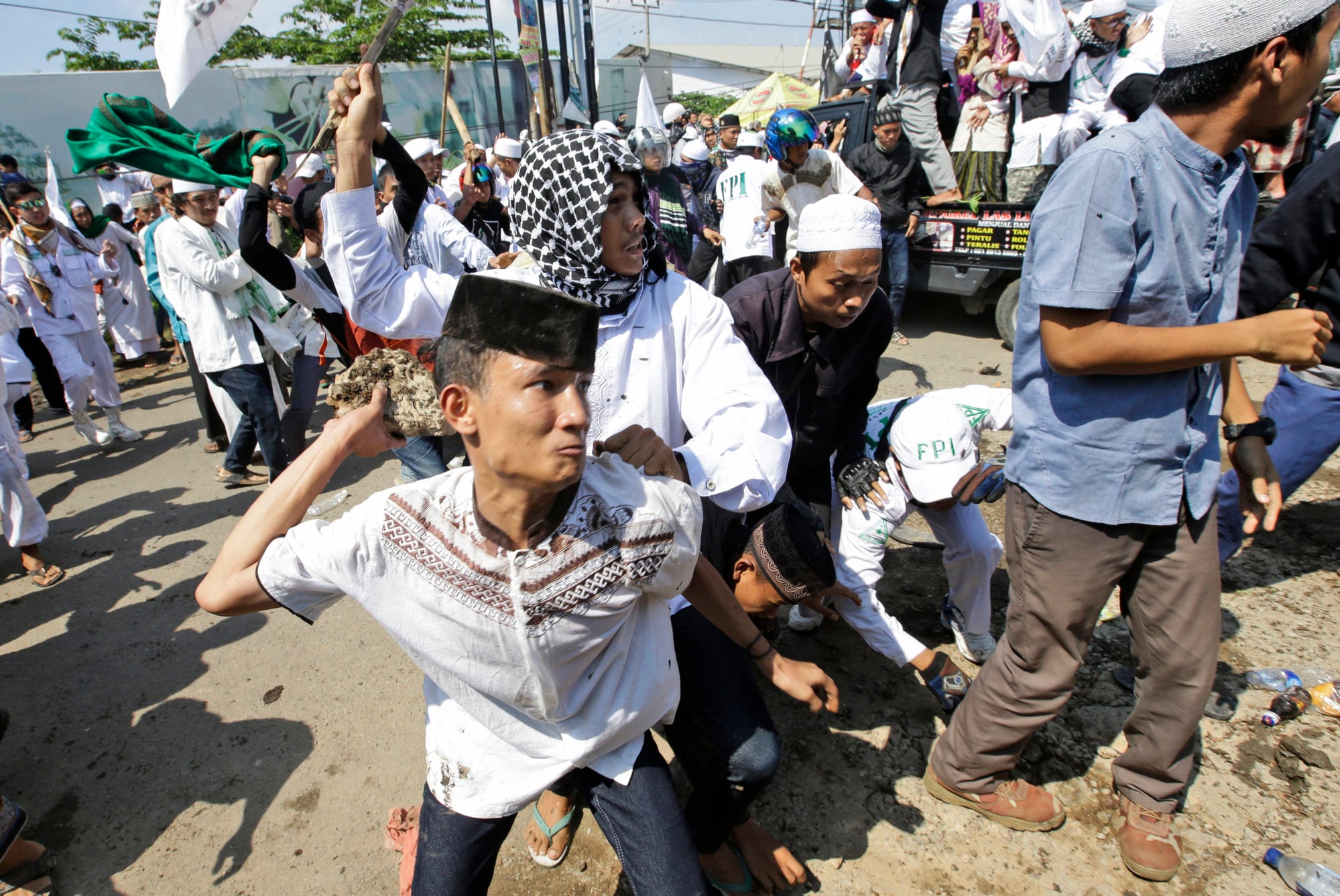A protest by Muslims against the construction of a Catholic church in Bekasi, Indonesia, in 2017. Photo: AP