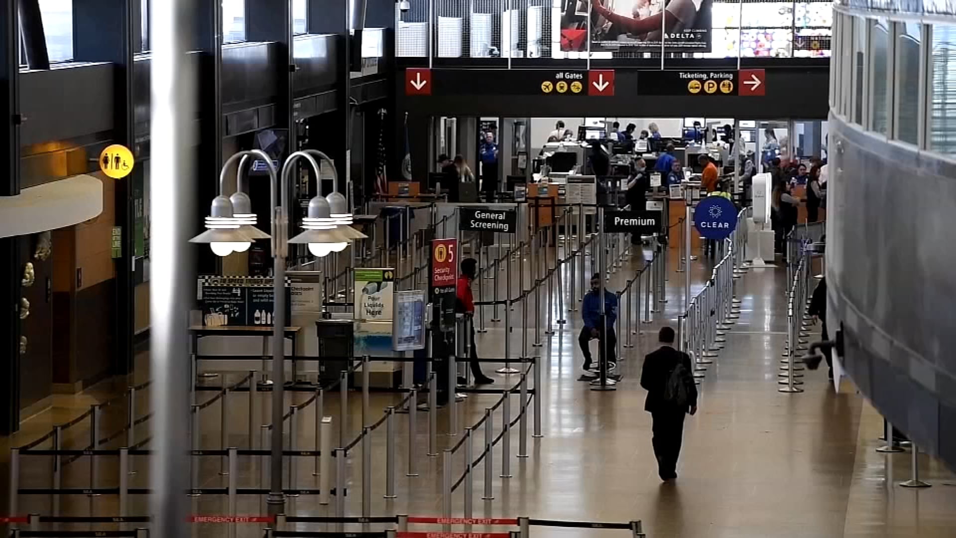 ICE agents reportedly put man on wrong plane at Seattle airport