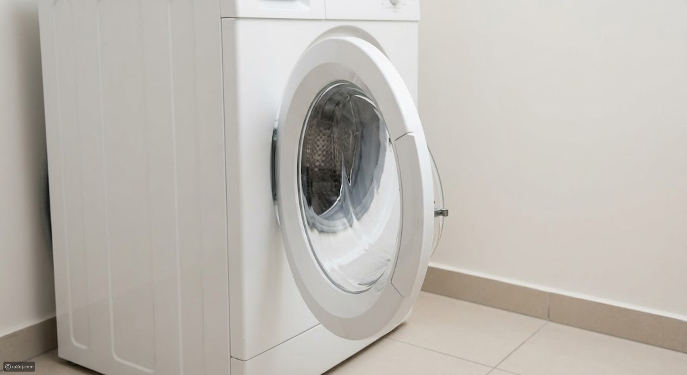 Should you leave your washer door open or closed?