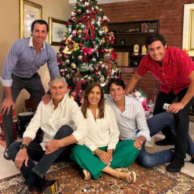Roca Rey, arropado por su familia en su peor momento: de sus padres ...