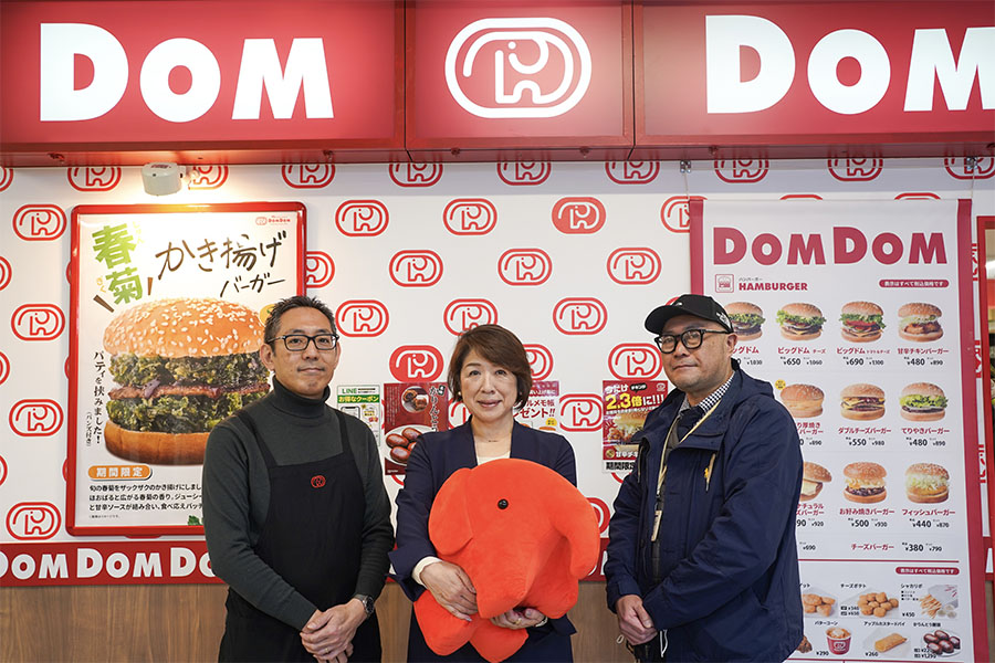 閉店続いた「ドムドムバーガー」、V字回復した4つの理由……なぜ、今人気に?奈良でも“熱狂”