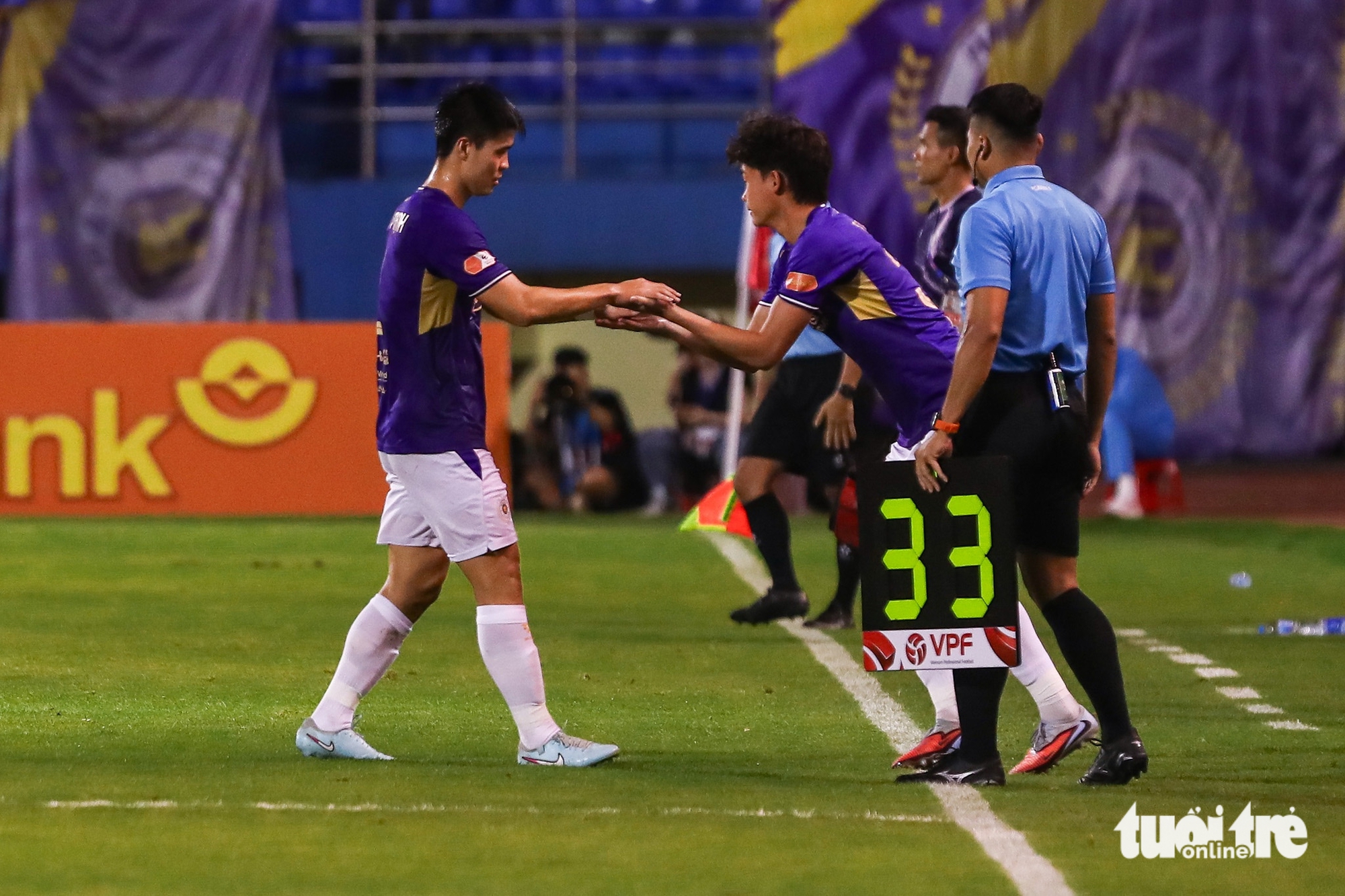 Cầu thủ trẻ Nguyễn Anh Tiệp tỏa sáng, giúp CLB Hà Nội thắng Ninh Bình