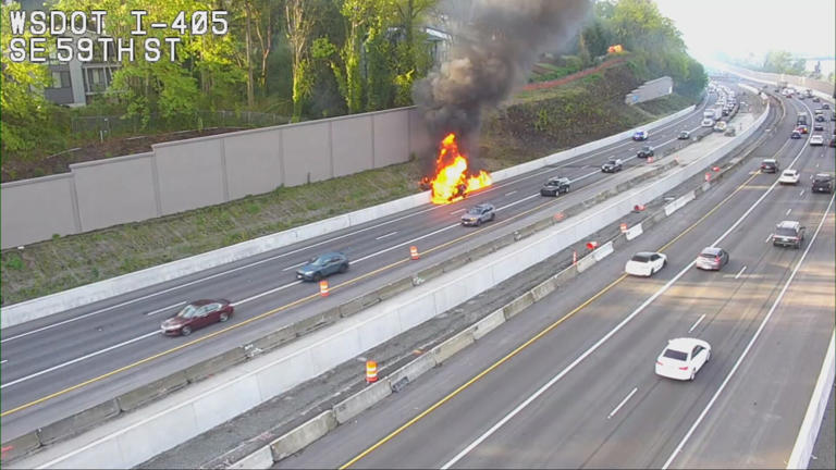 Traffic: 5-mile backup on northbound I-405 in Bellevue after car fire
