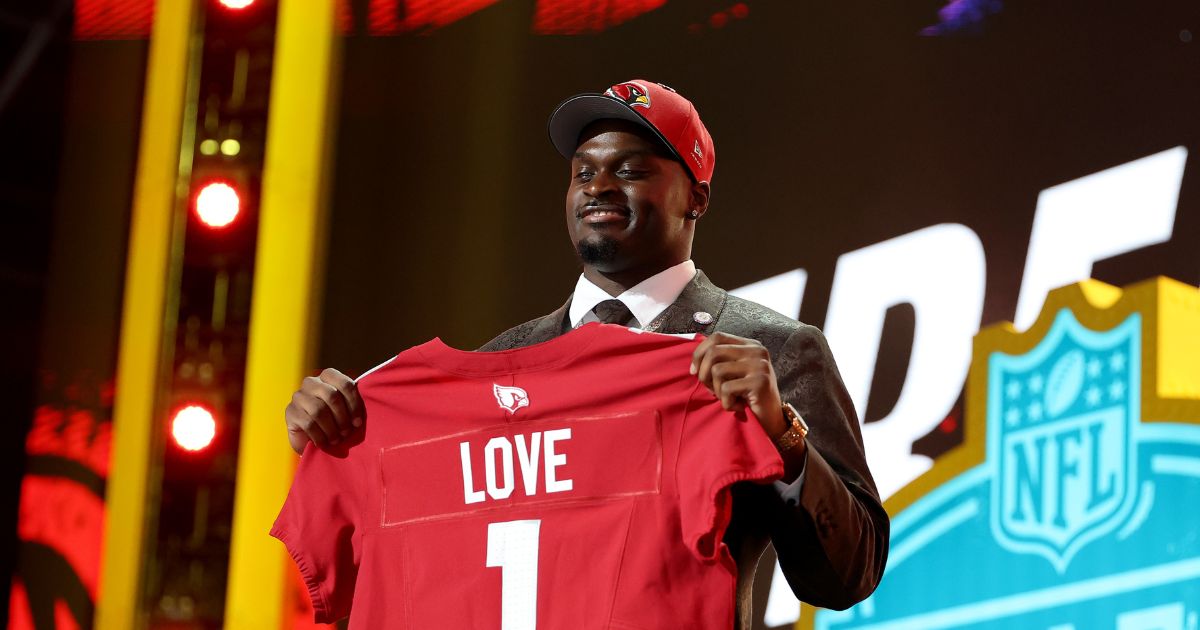 Top 3 NFL draft pick breaks the record books before taking a single pro ...