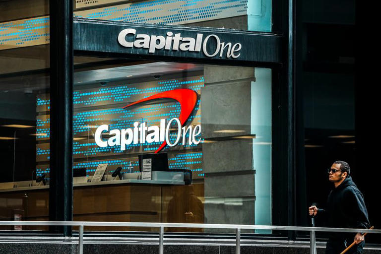 Capital One pagará $425 millones a clientes en acuerdo de demanda ...