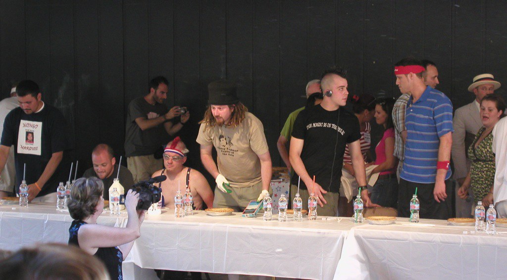16 bizarre competitive eating records held globally