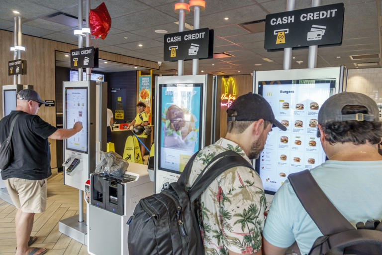 McDonald’s is putting 'badges' next to certain menu items: What do they ...