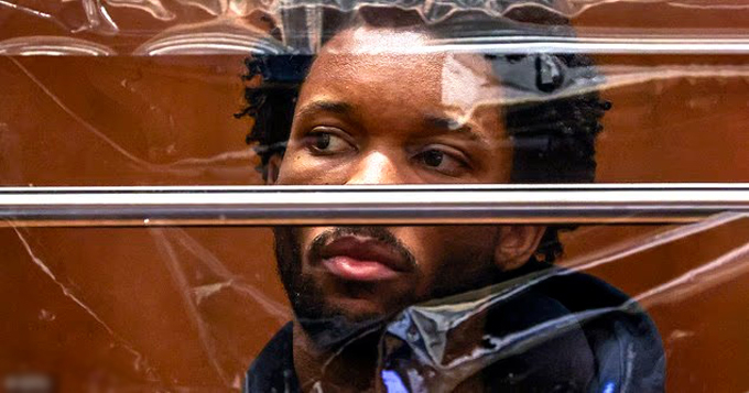 Điện thoại ca sĩ D4vd lộ chi tiết gây chấn động phiên tòa xử vụ sát hại thiếu nữ