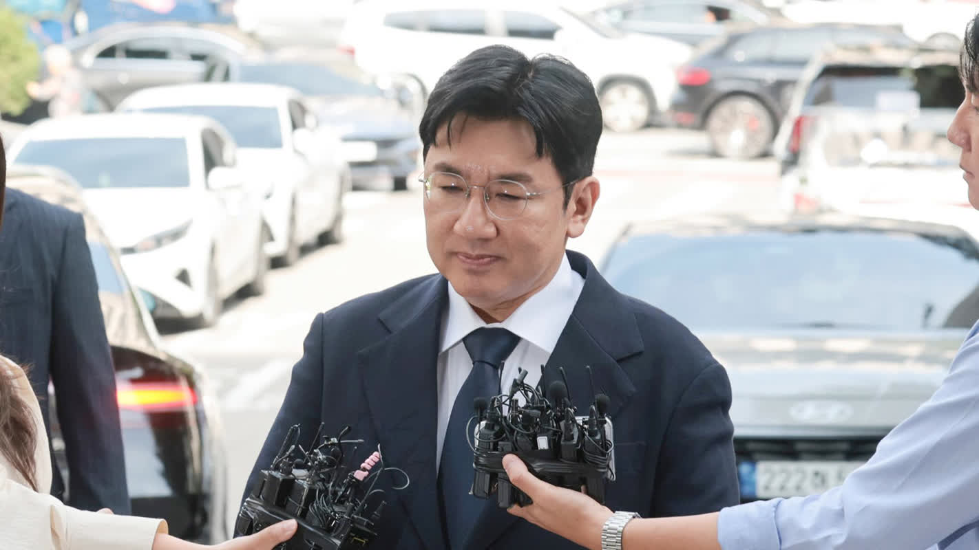 [오늘의 뉴스종합] 검찰, 방시혁 구속영장 반려…보완수사 요구, 화물연대 교섭 재개, 김건희 법정 증언 주목