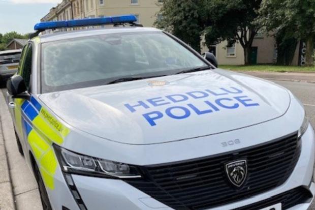 Police are appealing to find man in connection with a supermarket theft