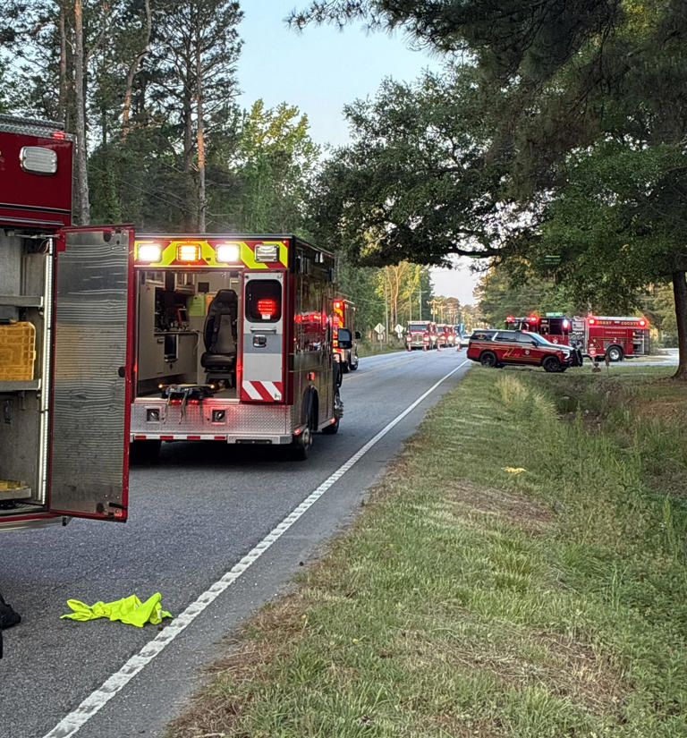 Lanes blocked, 1 taken to hospital after Horry County crash involving ...