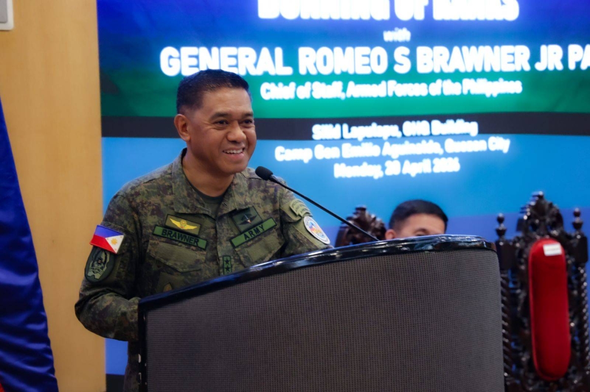 AFP chief: Firing against government troops makes you a combatant