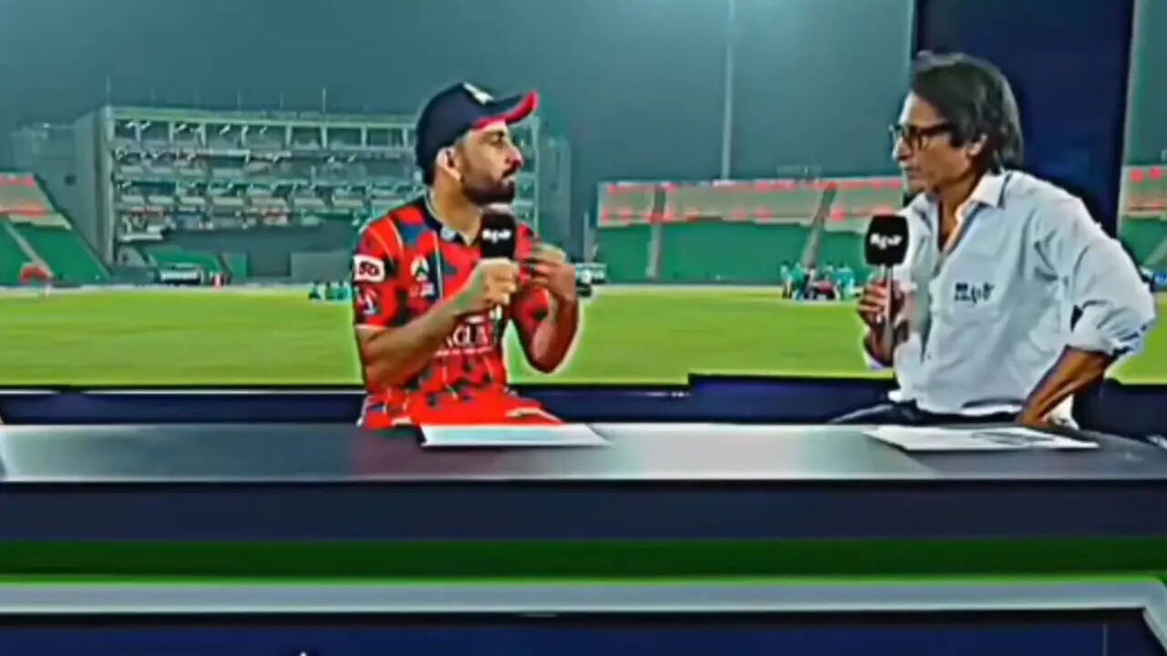 700-800 runs banaye, phir bhi drop: Pakistan star's emotional outburst ...