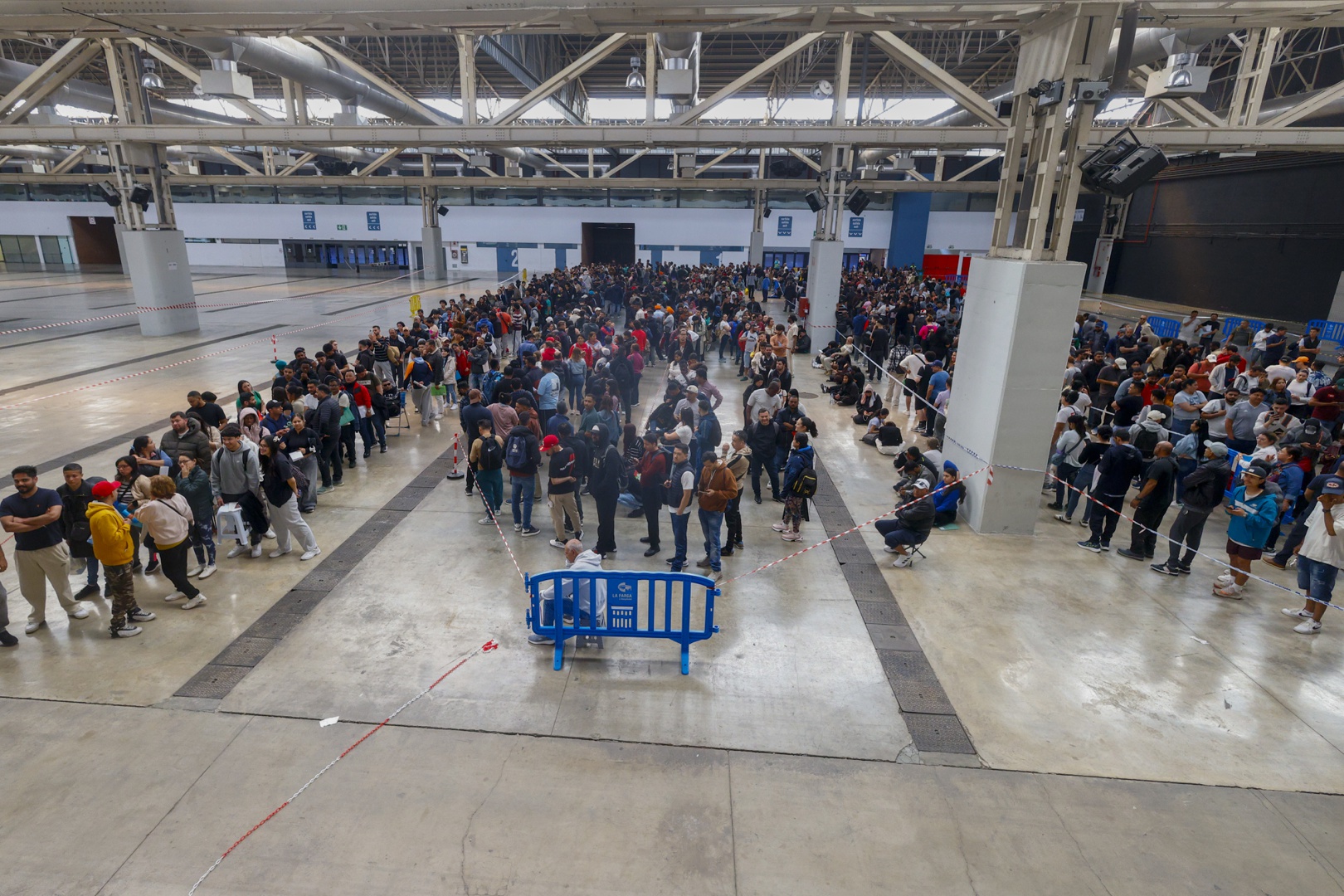 El proceso de regularización supera las 130.000 solicitudes en una semana