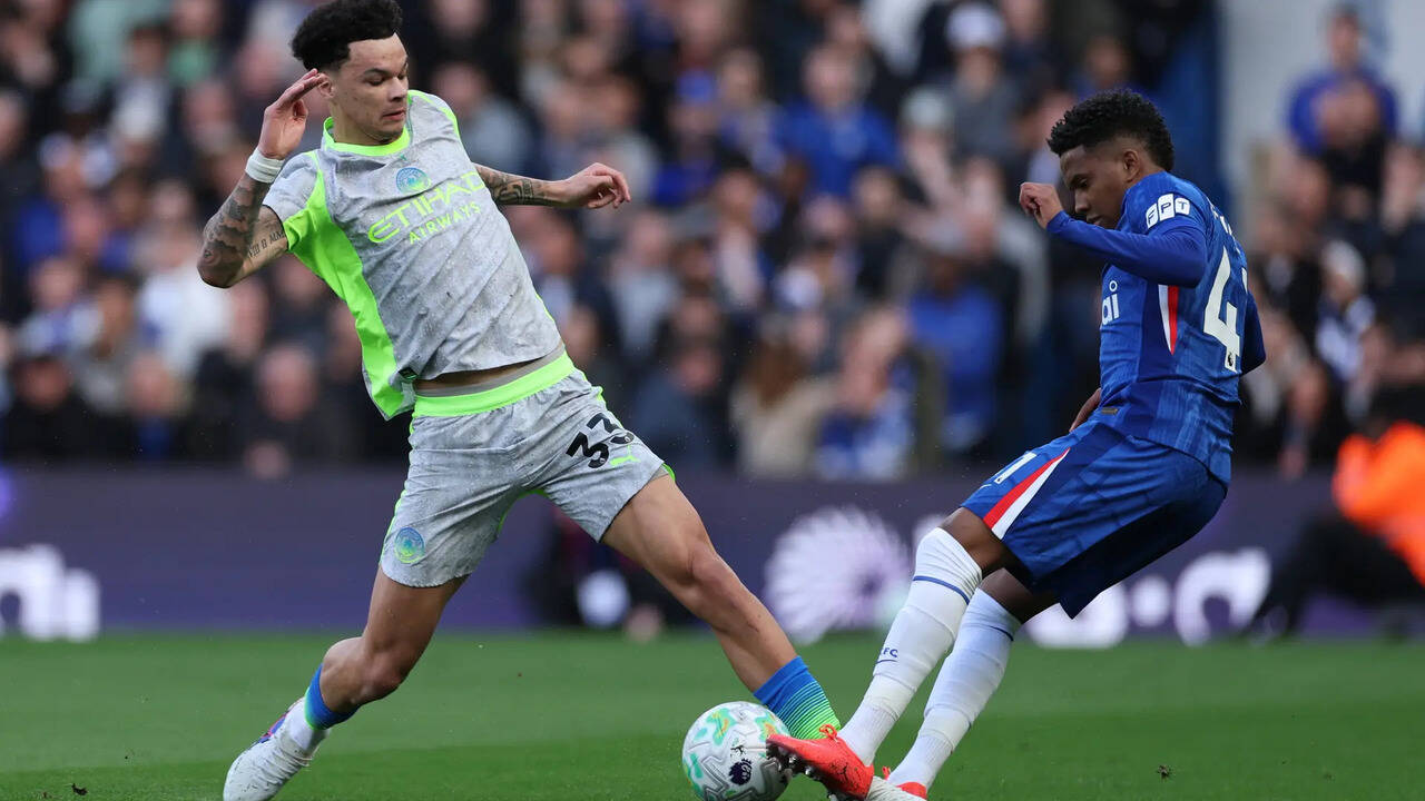 Image for Estevao's World Cup aspirations compromised by season-ending injury