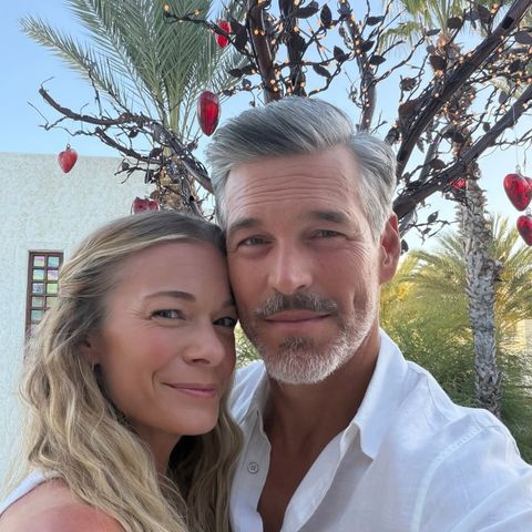 LeAnn Rimes admits heart wrenching things are happening at home while ...