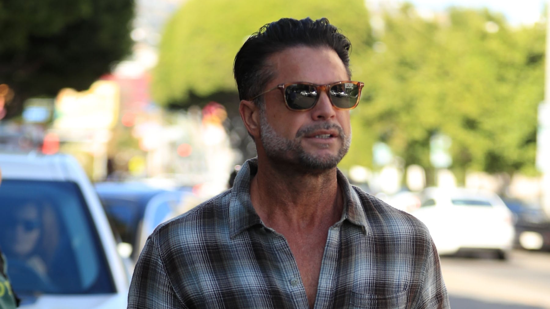 'Baywatch' actor says video exonerates him for killing dog