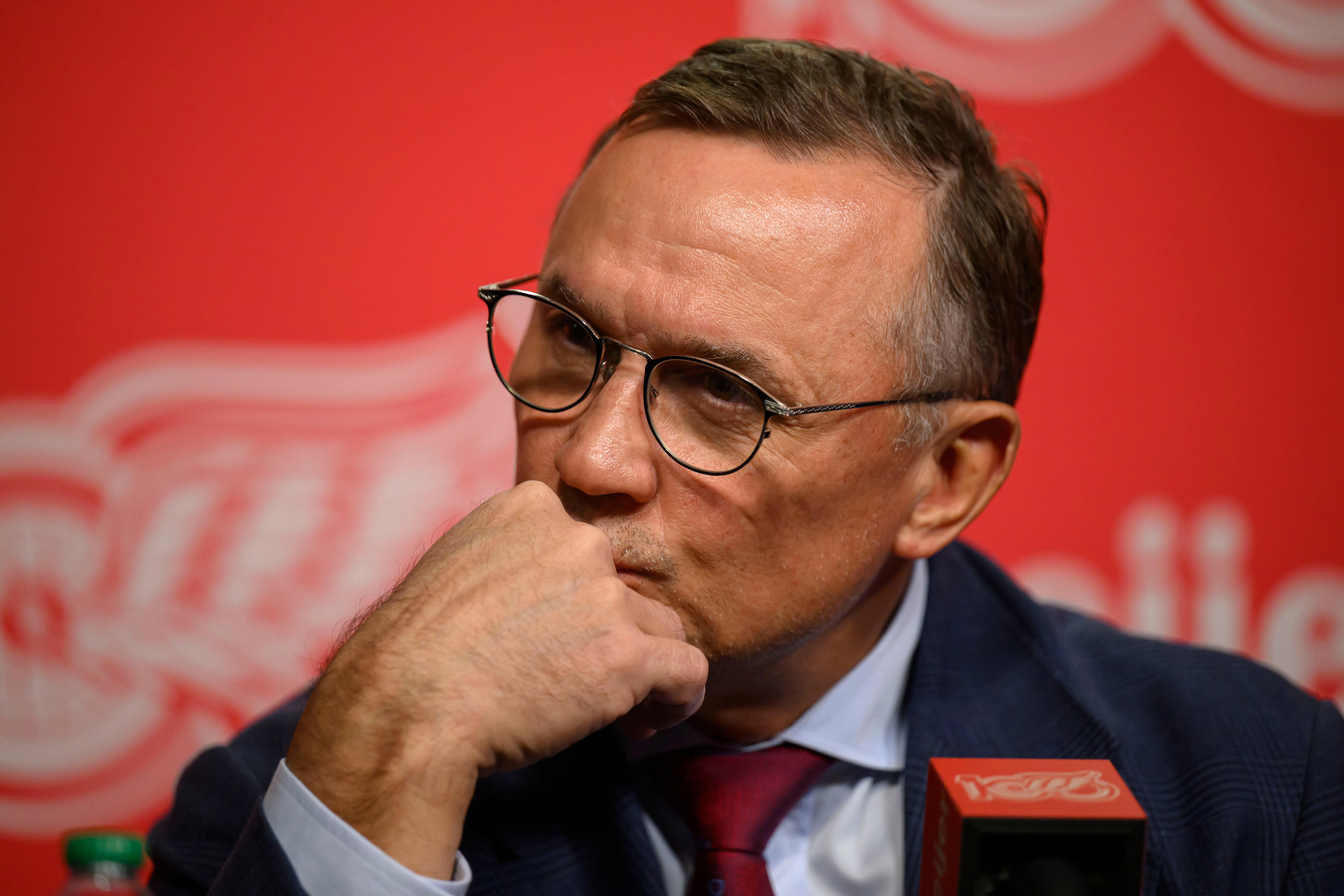 Coach McLellan's status on to-do list for Wings' next GM: Analysis