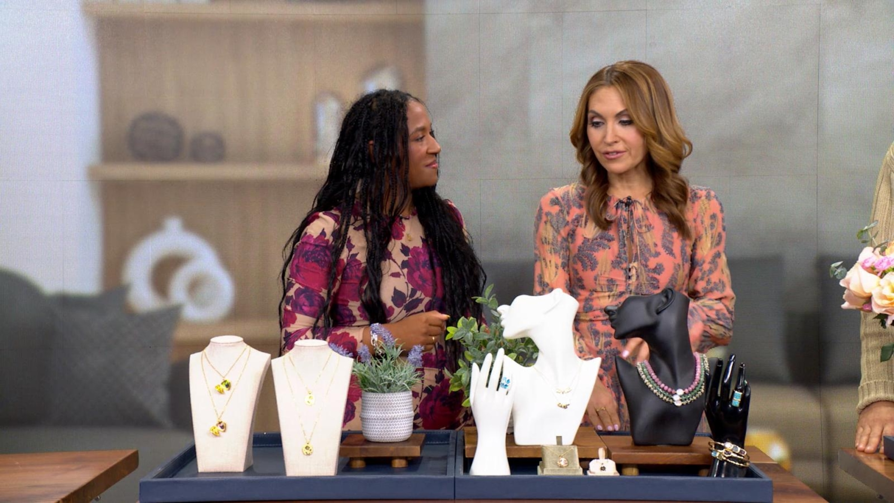 Shop gift ideas for mom, grandma and other mother figures in your life