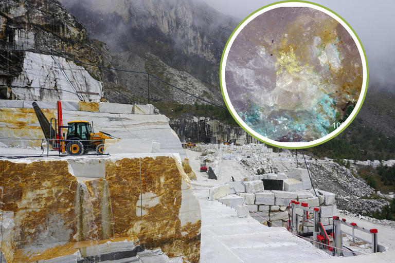 Nelle cave di marmo di Carrara spunta un nuovo minerale prezioso mai visto prima: è giallo, minuscolo e riscrive il catalogo della natura