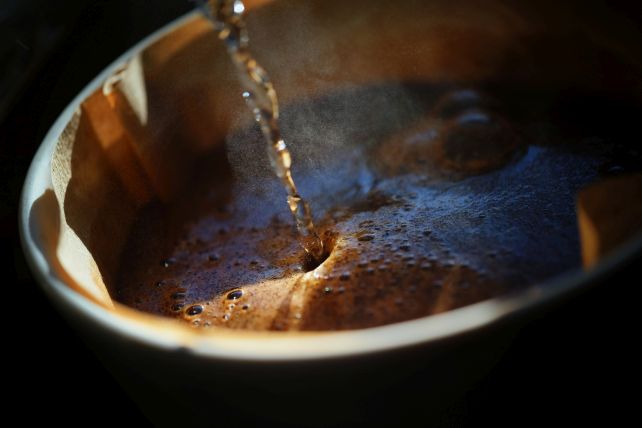 Scientists Discover an Amazing New Use For Your Leftover Coffee Grounds