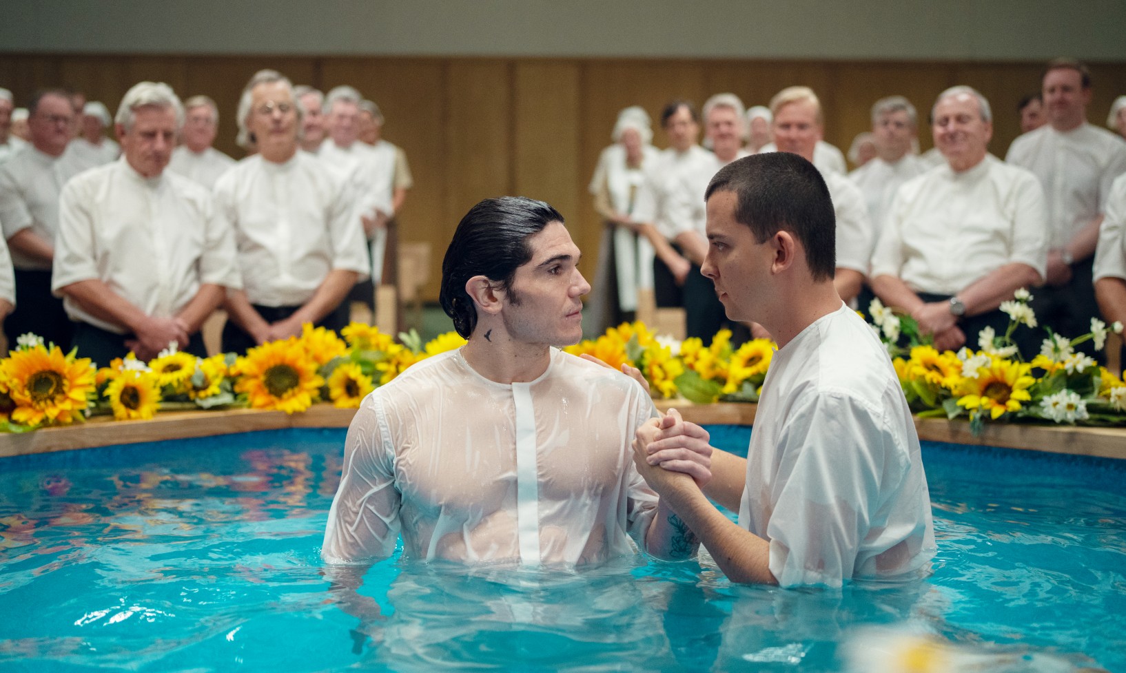 Netflix's new No. 1 show is a disturbing cult drama that will leave you ...