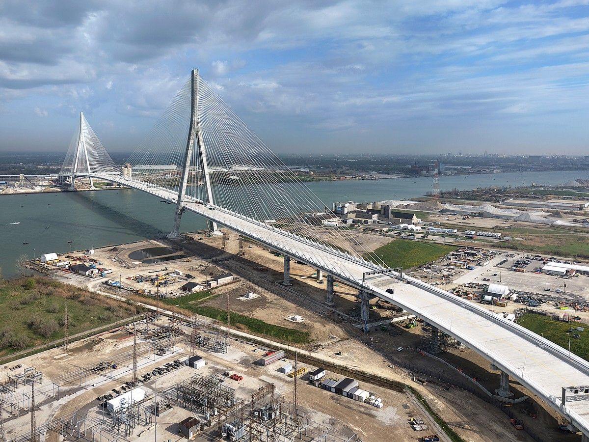Despite what Doug Ford says, Gordie Howe Bridge officials have not set ...