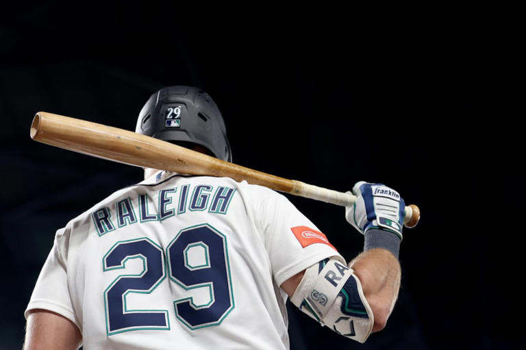 Mariners broadcaster Rick Rizzs: World Baseball Classic disrupted Cal ...