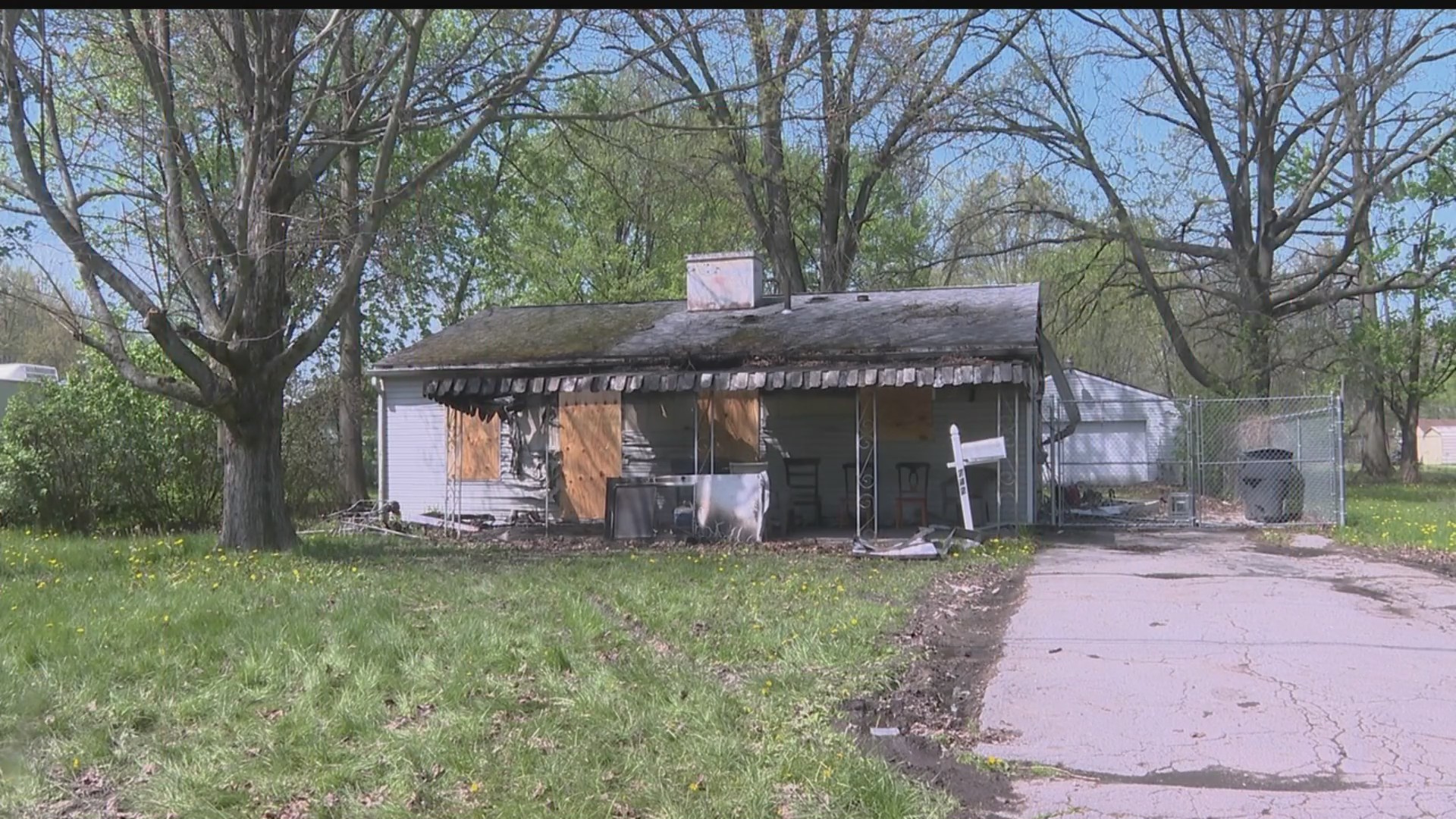 Five people taken to hospital after Warren house fire