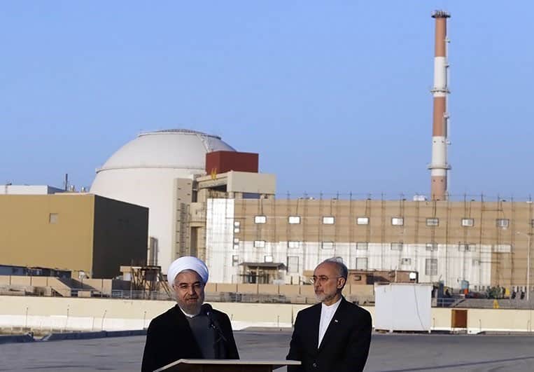 Parceria com Rússia vai reconstruir maior planta nuclear do Irã, destruída pelos EUA