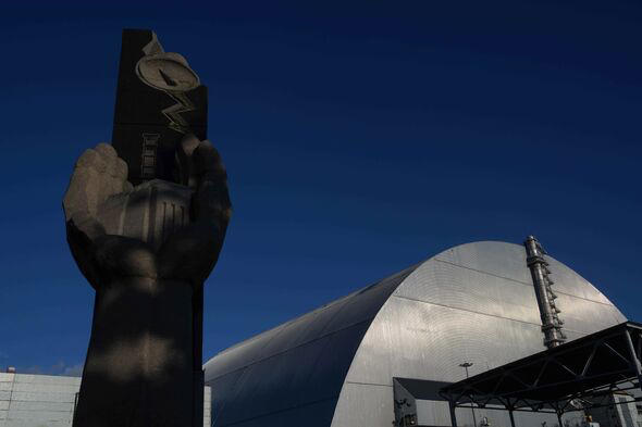 Haunting new Chernobyl photos show lights still glowing on nuclear ...