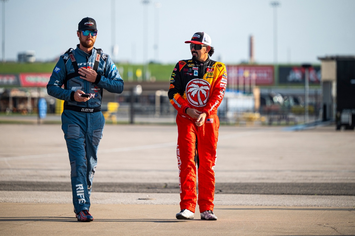 Cleetus McFarland and Squirrel McNutt shake and bake at ARCA Talladega