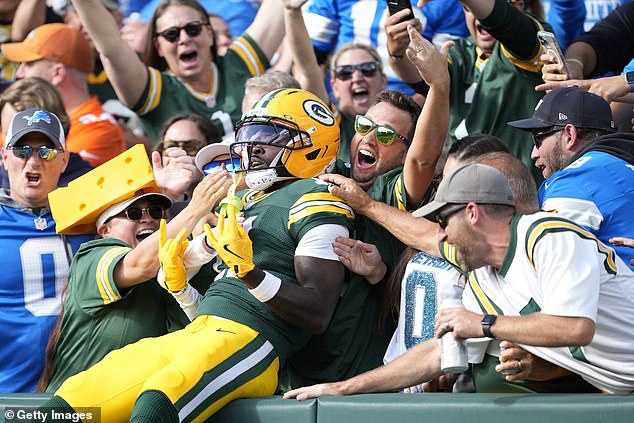 Star NFL receiver lands $50m contract extension despite injury-plagued ...