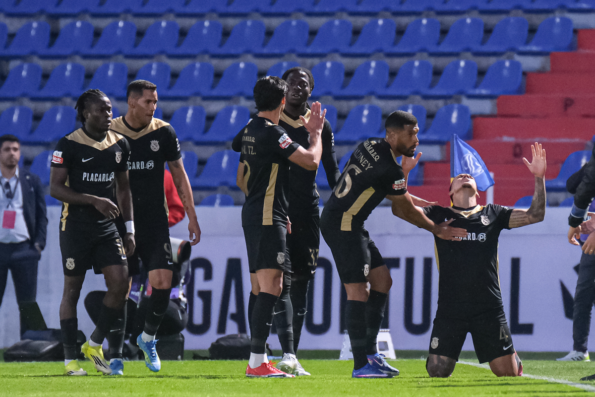 Com a cabeça bem assente na Primeira Liga
