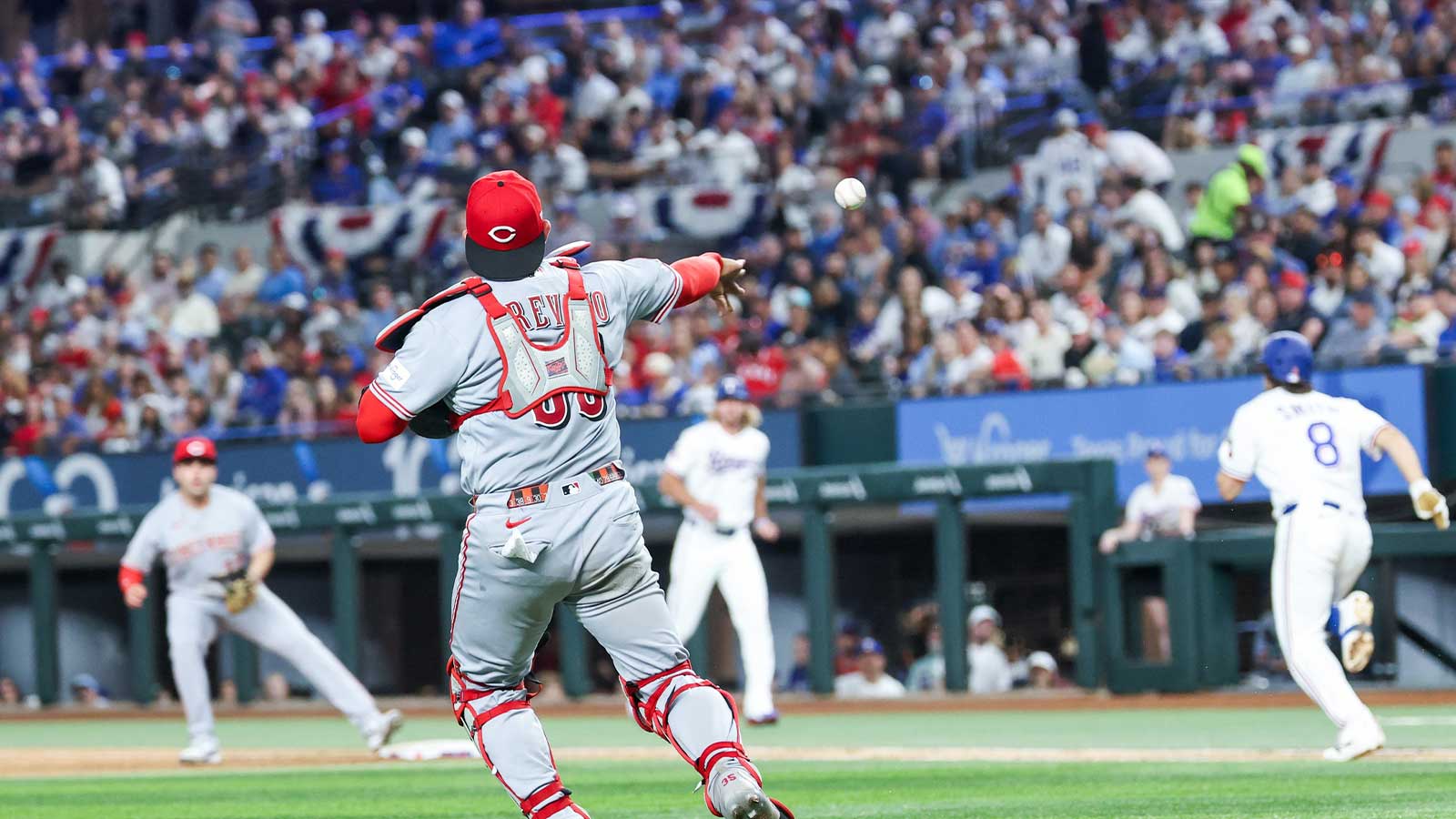 Reds makes crucial injury announcement before Tigers game
