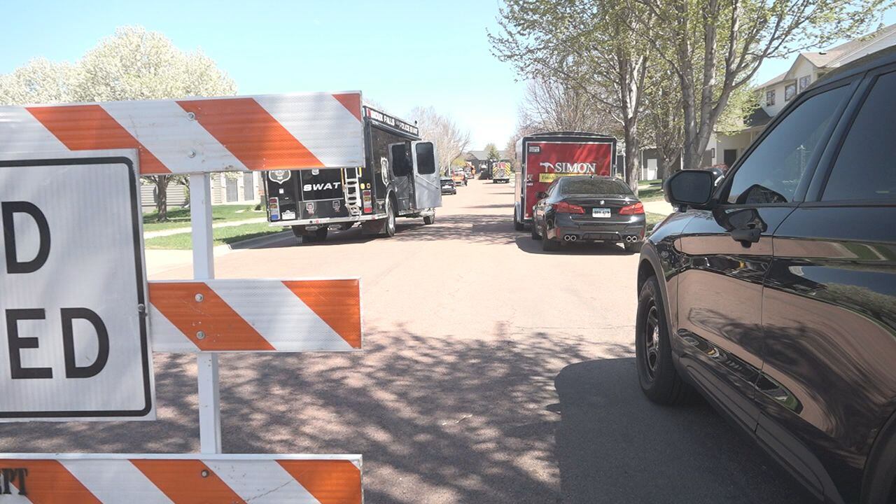 Man arrested after standoff in west Sioux Falls