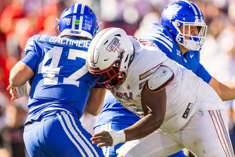 NFL draft: Carolina Panthers trade up for Texas Tech's Lee Hunter in ...