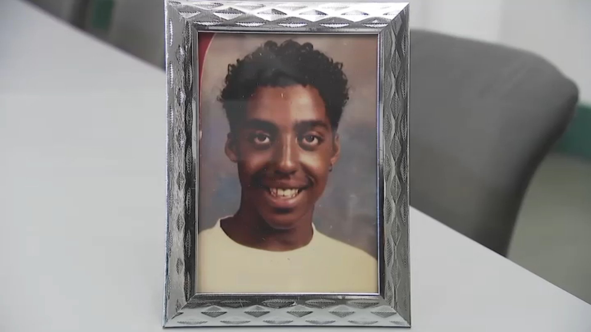 Family and detective push to solve 1995 cold case murder of teen in ...