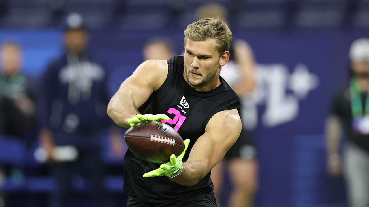 Chicago Bears select Sam Roush in 2026 NFL Draft: What it means for the ...