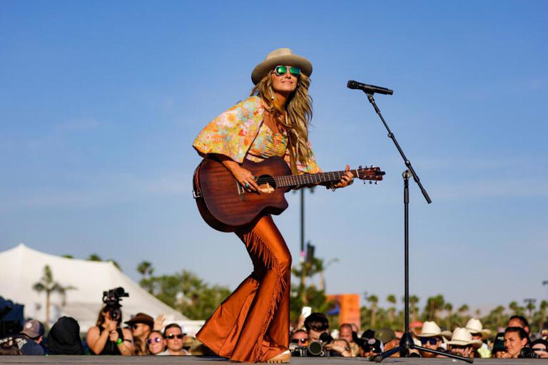 Stagecoach 2026: How to watch Saturday's livestream with Lainey Wilson ...